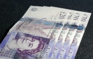 UKGC Suspends iGaming License