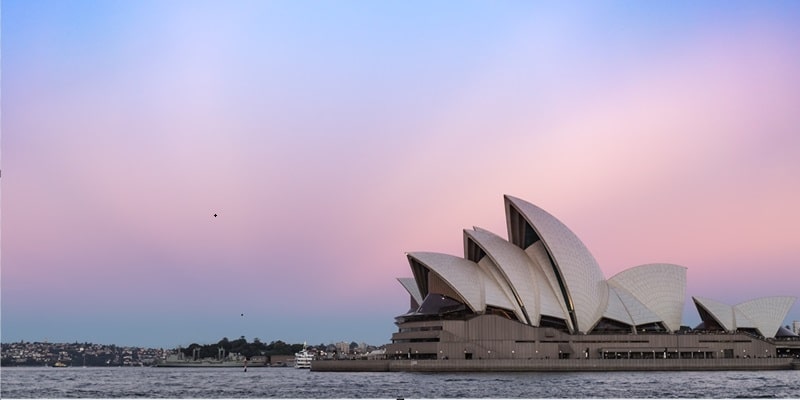 Australian Online Casino Licensing Debate