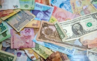 Multi-currency casinos